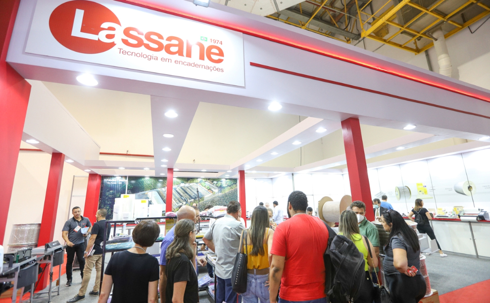 Lassane: variedade em acabamento gráfico na ExpoPrint 2026