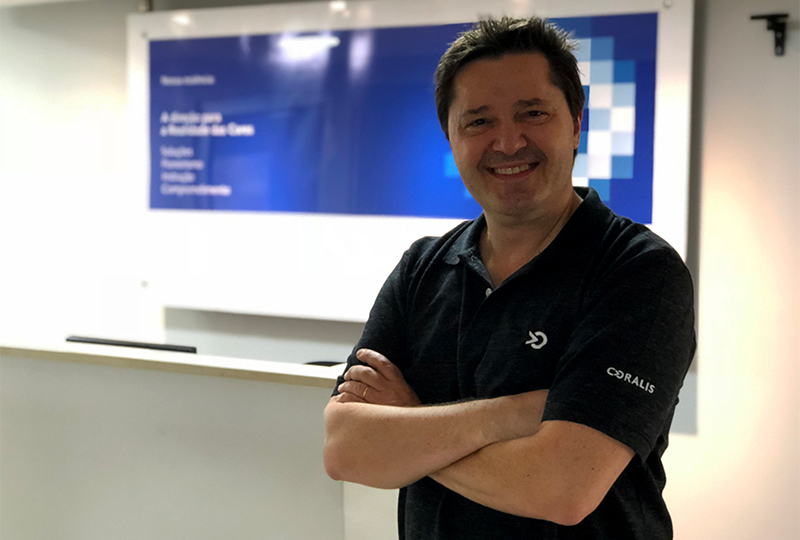 EFI anuncia Coralis como seu distribuidor Fiery na América Latina