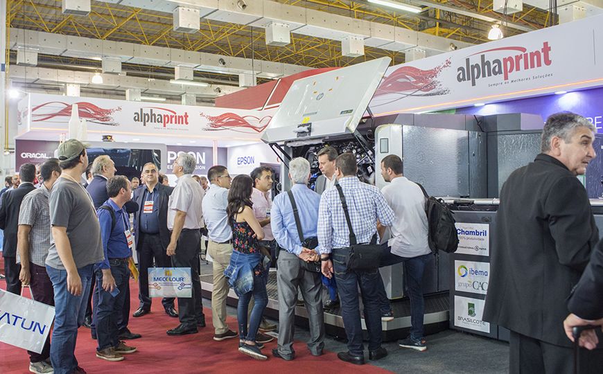 Alphaprint traz para ExpoPrint impressora MASSIVit 1800 3D para grandes formatos