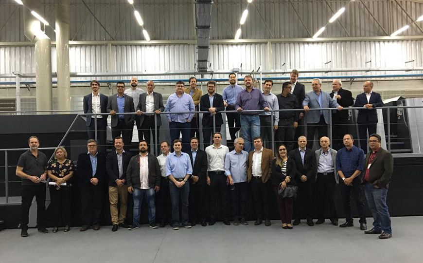 Congraf recebe clientes Heidelberg para apresentar Speedmaster XL106