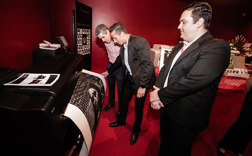 Casa Canon inaugura com exposição e tour pelo espaço